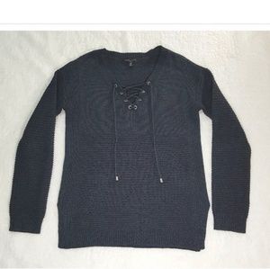 Romeo & Juliet Couture V-Neck sweater